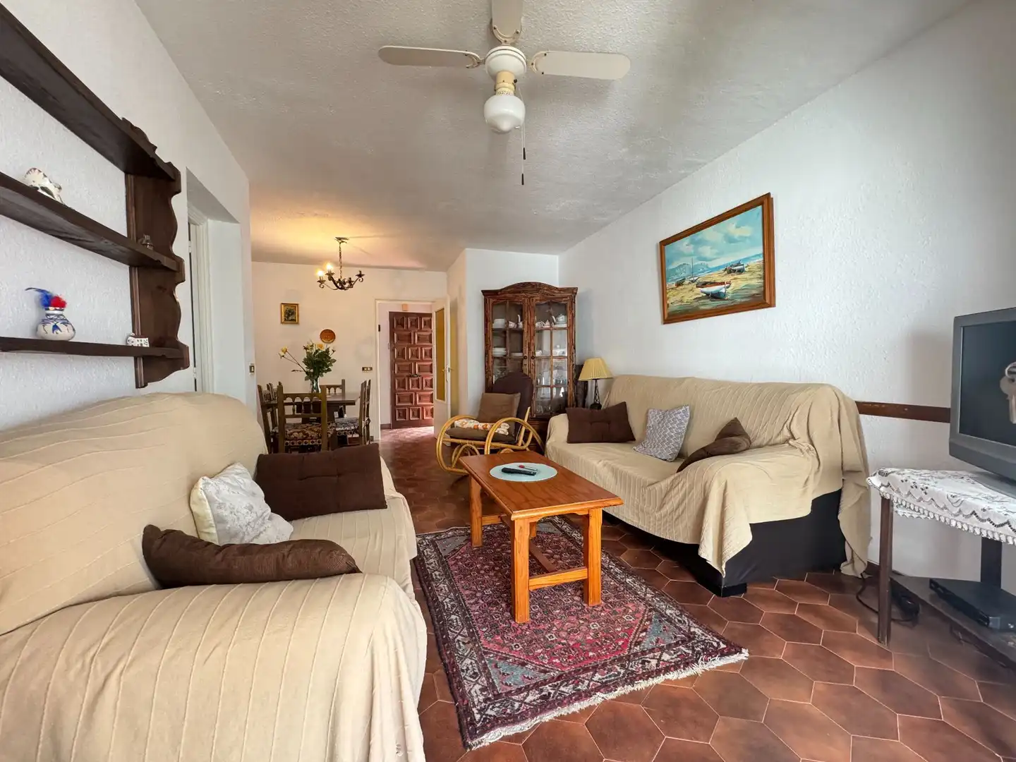Sala d'estar de Apartament en venda en Torrox amb Terrassa, Moblat i Piscina comunitària