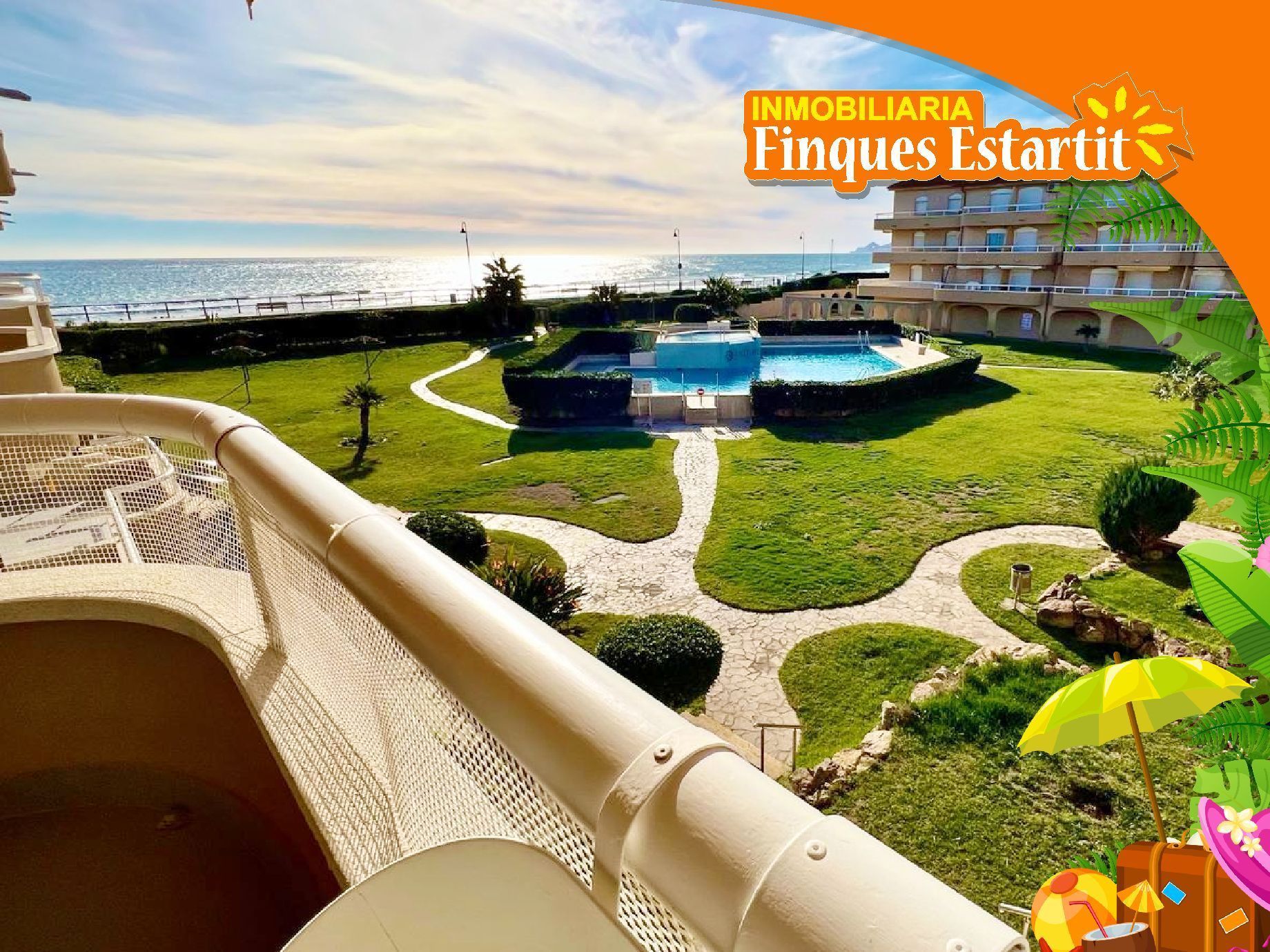 Exterior view of Apartment for sale in L'Estartit  with Air Conditioner, Terrace and Storage room