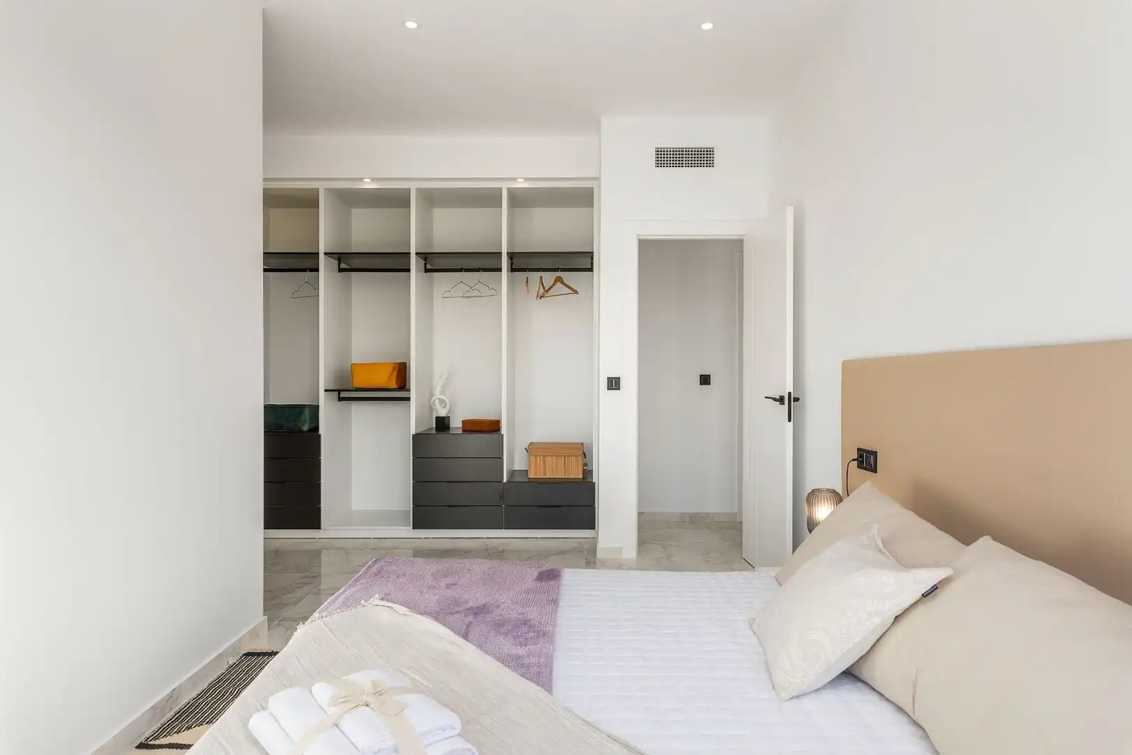 Habitación de Casa o chalet en venta en Benijófar con Aire acondicionado, Terraza y Piscina
