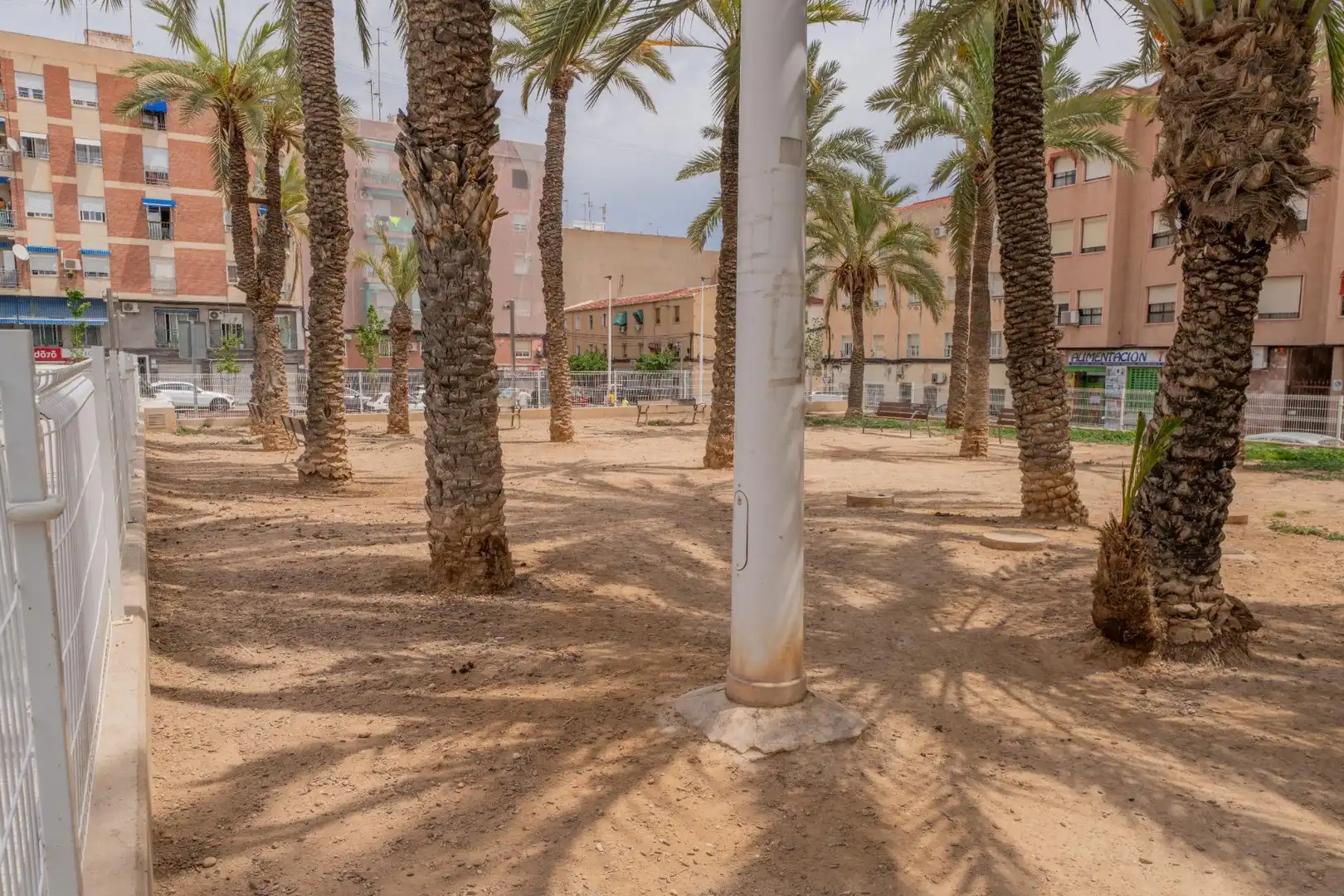 Vista exterior de Piso en venta en Elche / Elx con Aire acondicionado y Balcón