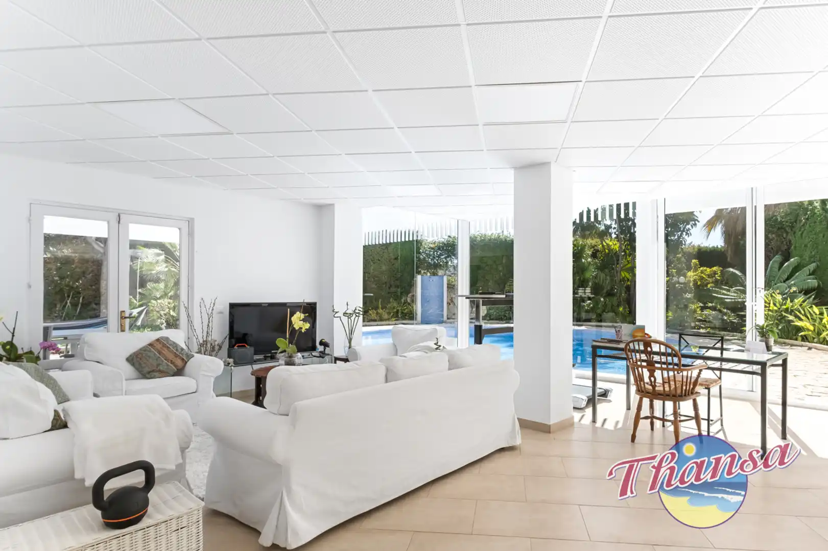 Sala de estar de Casa o chalet en venta en Alicante / Alacant con Aire acondicionado, Calefacción y Jardín privado