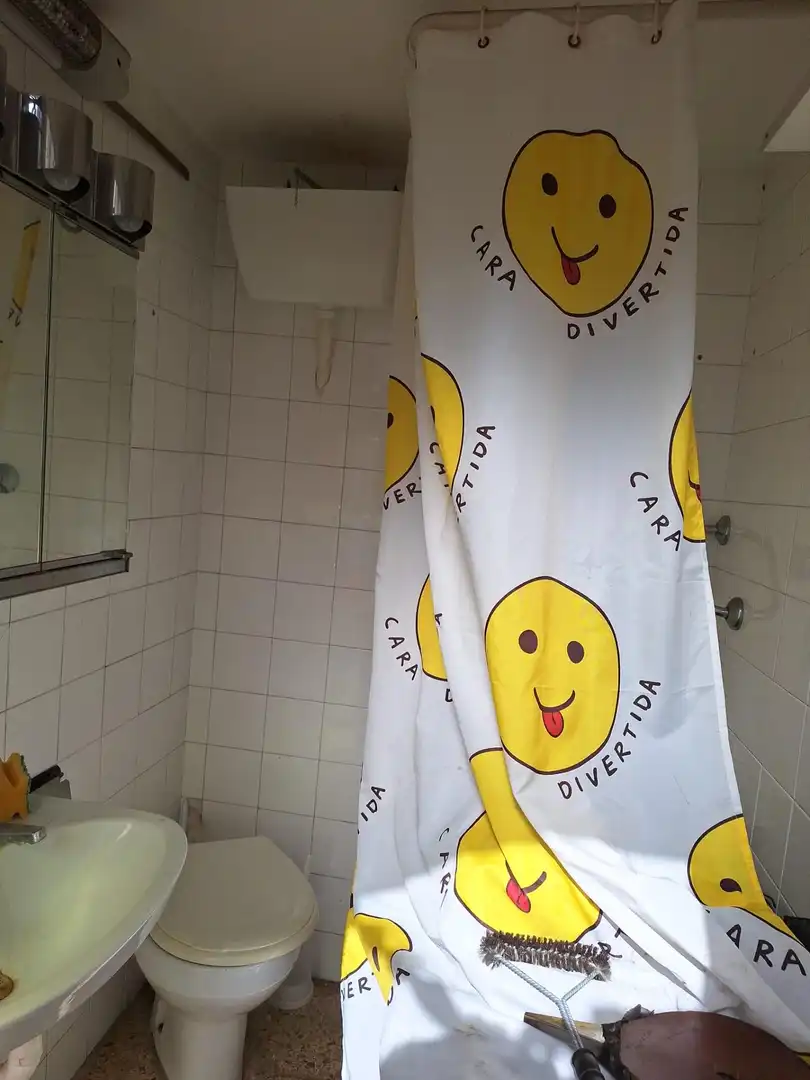 Baño de Casa adosada en venta en Castellar del Vallès con Calefacción, Terraza y Trastero