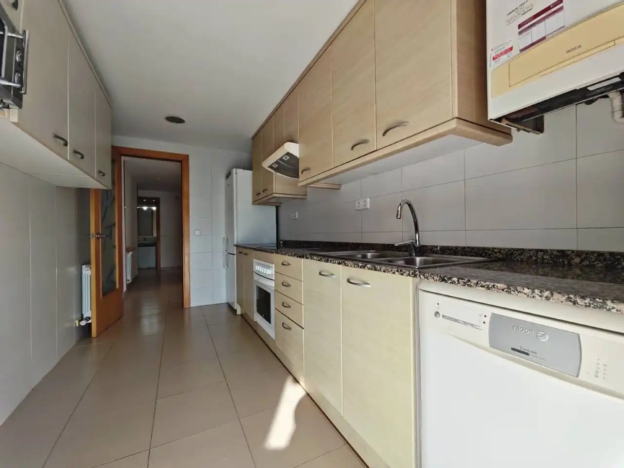 Cuina de Pis en venda en Blanes amb Calefacció i Terrassa