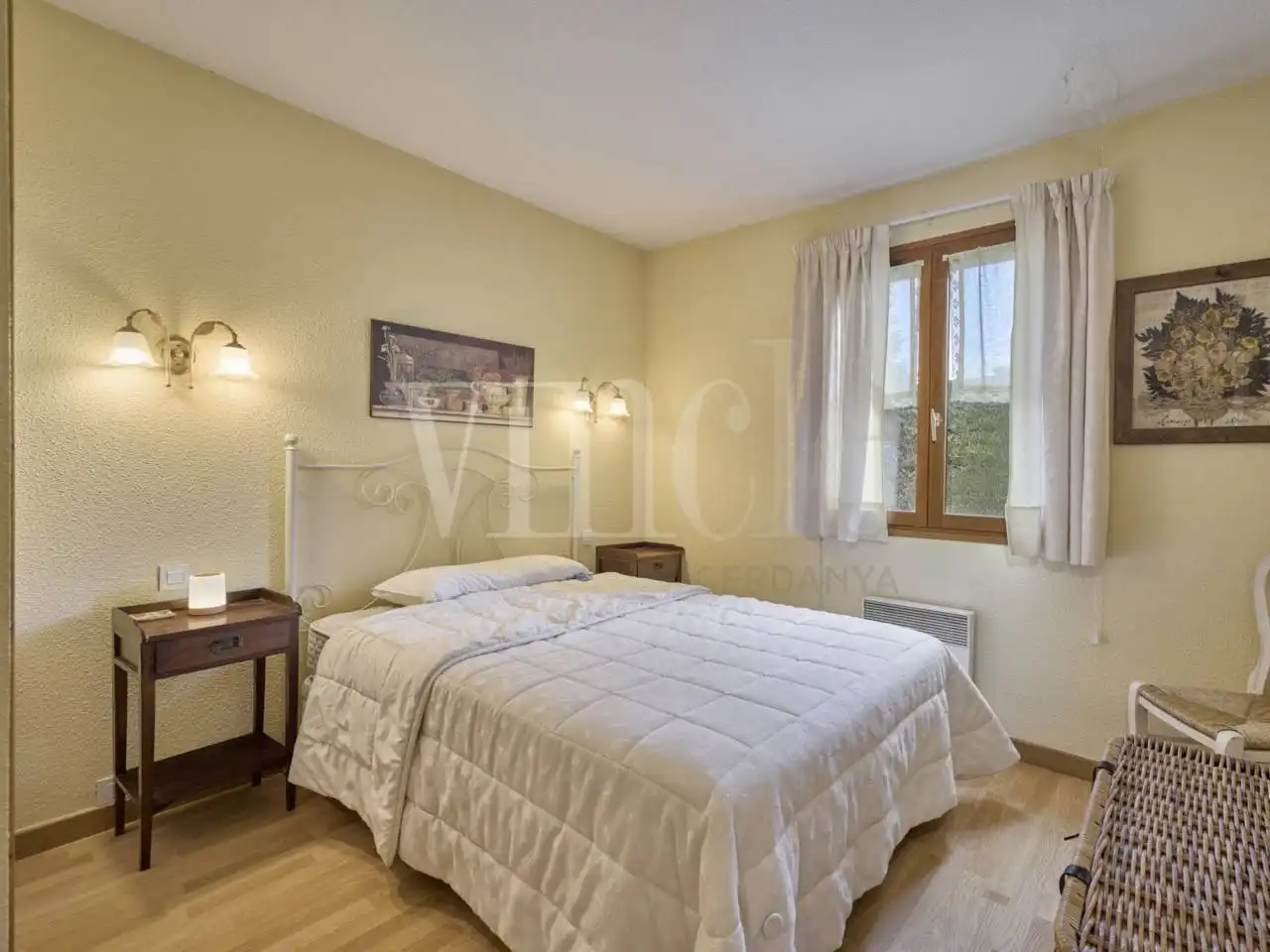 Habitación de Piso en venta en Palau - de - Cerdagne con Calefacción, Parquet y Terraza