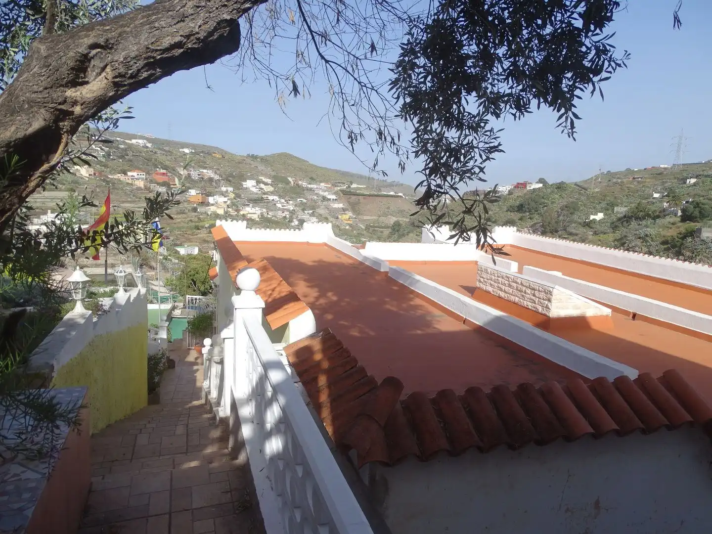 Vista exterior de Casa o xalet en venda en Telde amb Terrassa