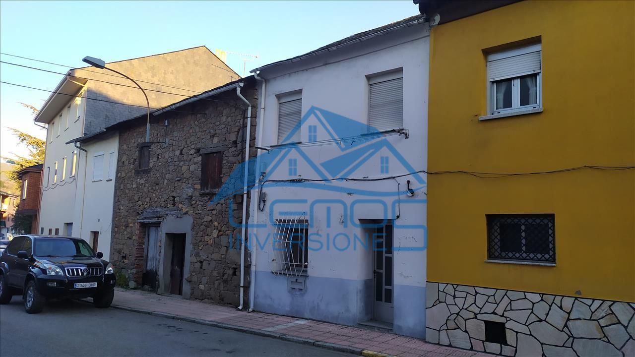 Exterior view of Country house for sale in Toreno
