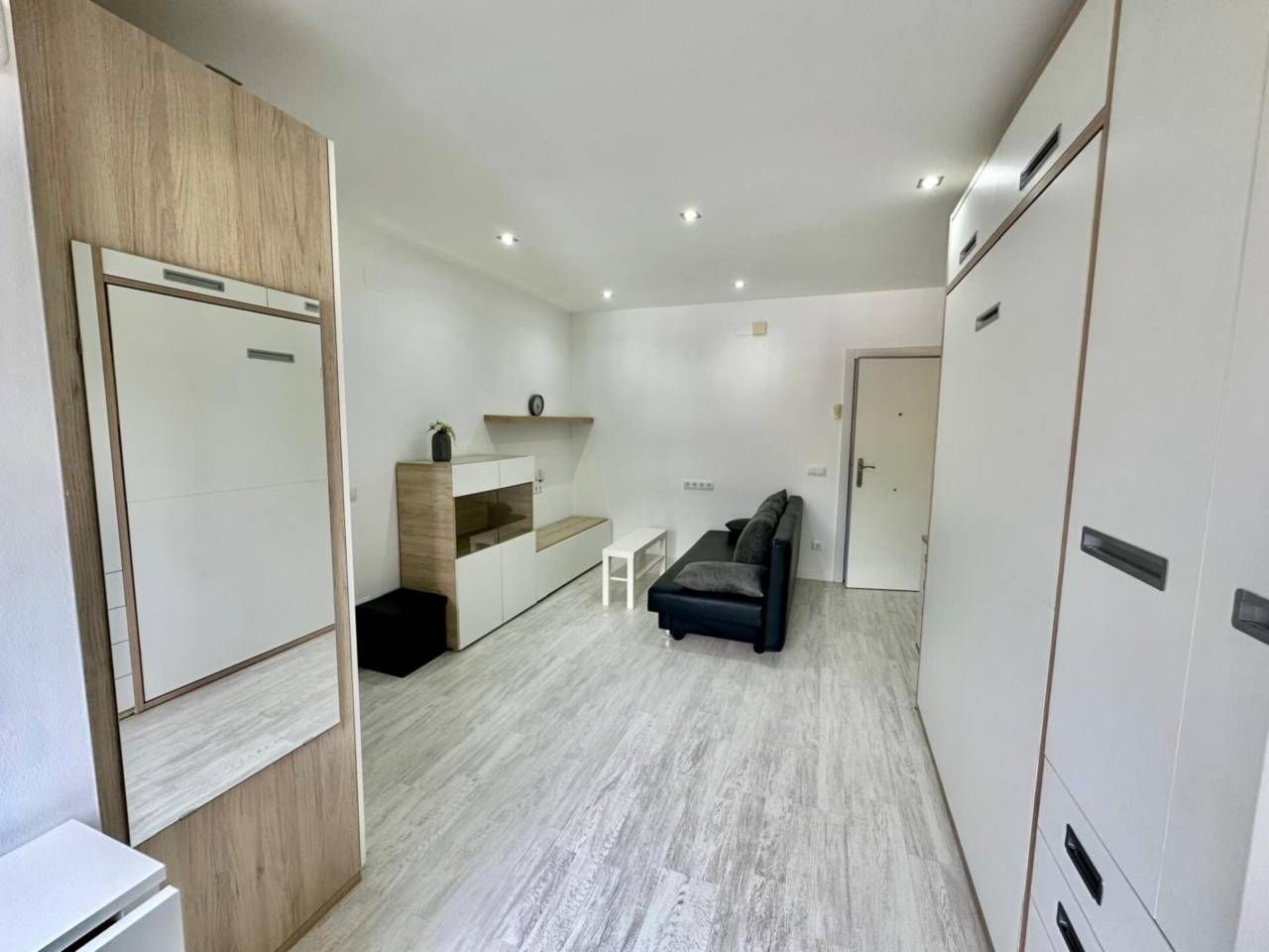 Estudi en venda en Castelldefels