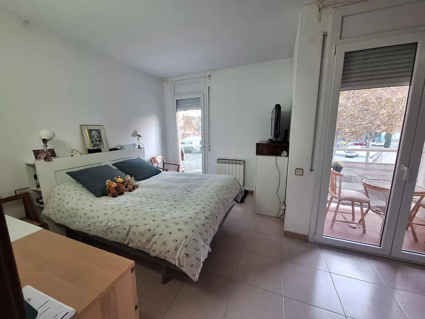 Habitación de Casa adosada en venta en Sabadell con Aire acondicionado, Jardín privado y Terraza