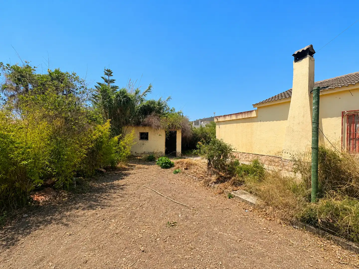 House with pool for sale in Carrer Italia 133, imagen 4