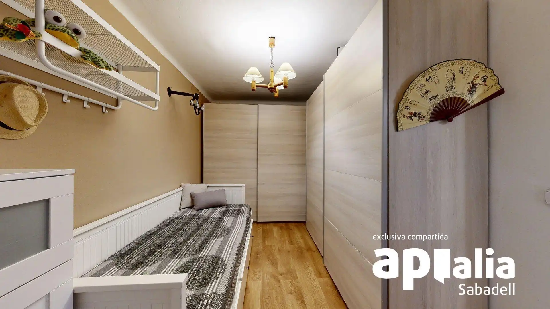 Dormitori de Pis en venda en Cerdanyola del Vallès amb Aire condicionat, Calefacció i Parquet