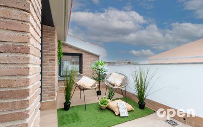 Terrassa de Dúplex en venda en Terrassa amb Aire condicionat, Calefacció i Parquet