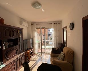 Living room of Flat for sale in L'Hospitalet de Llobregat  with Air Conditioner, Heating and Oven