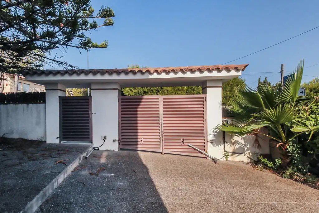 Chalet en venta en Av de Francia, imagen 3