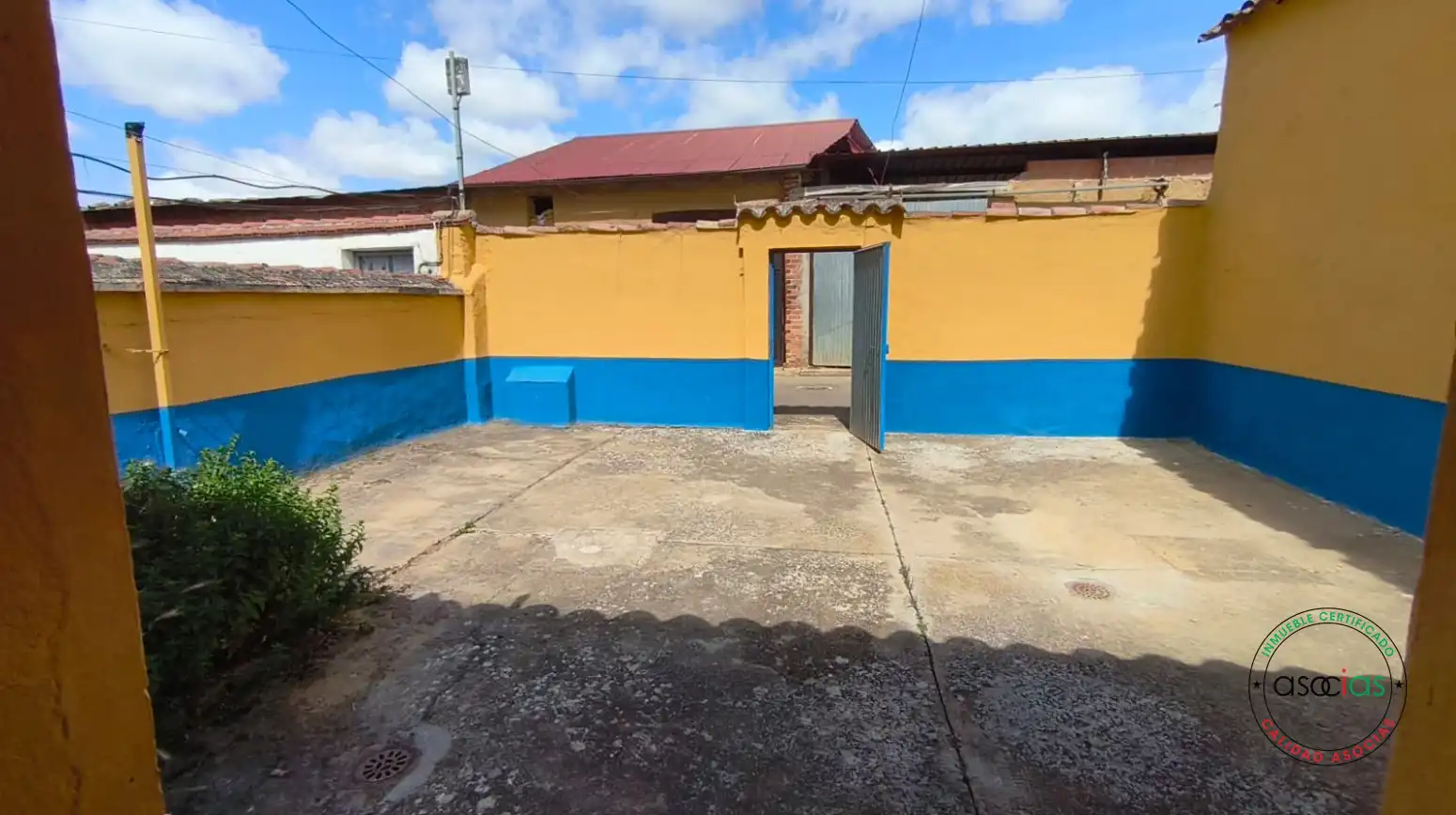 Detached homes for sale in Bercianos del Real Camino - Calle Valdespino, Bercianos del Real Camino