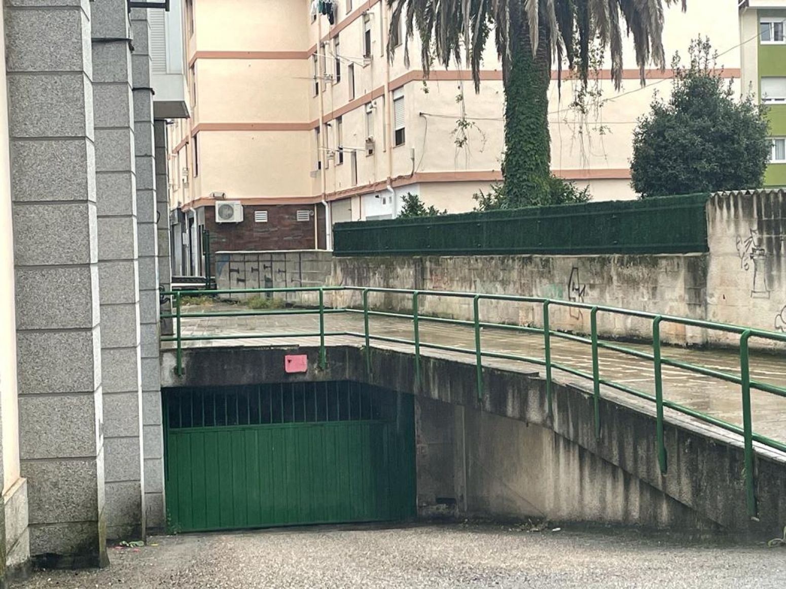 Vista exterior de Garatge de lloguer en Piélagos