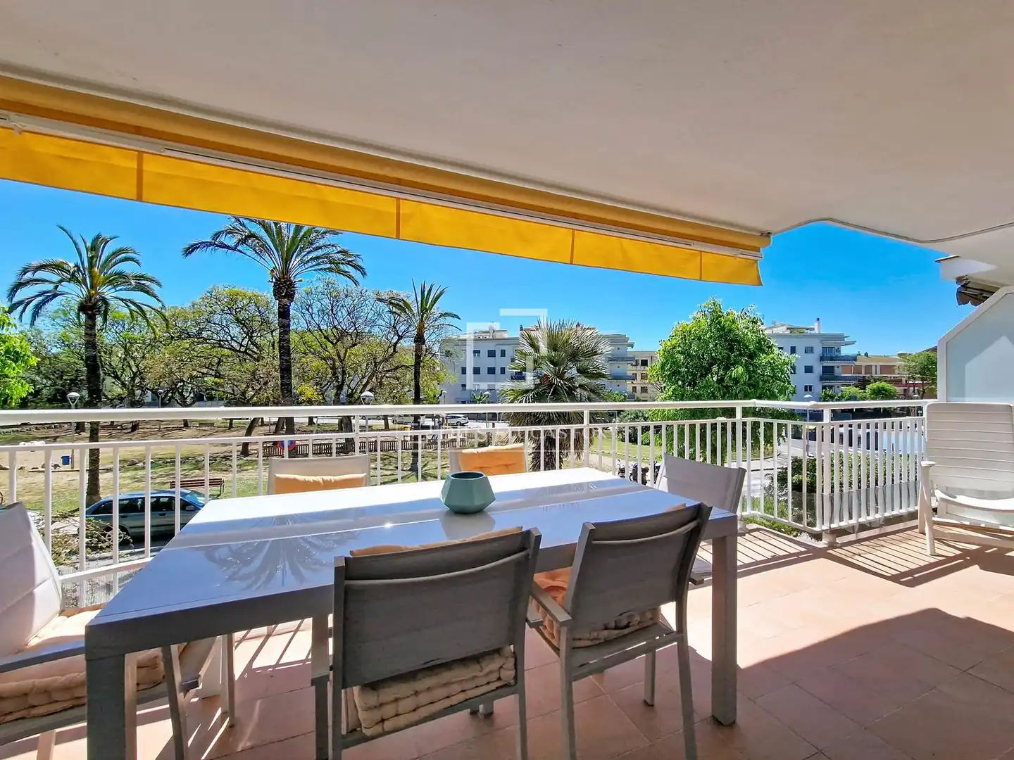 Terrace of Flat for sale in Vilanova i la Geltrú  with Air Conditioner, Heating and Terrace