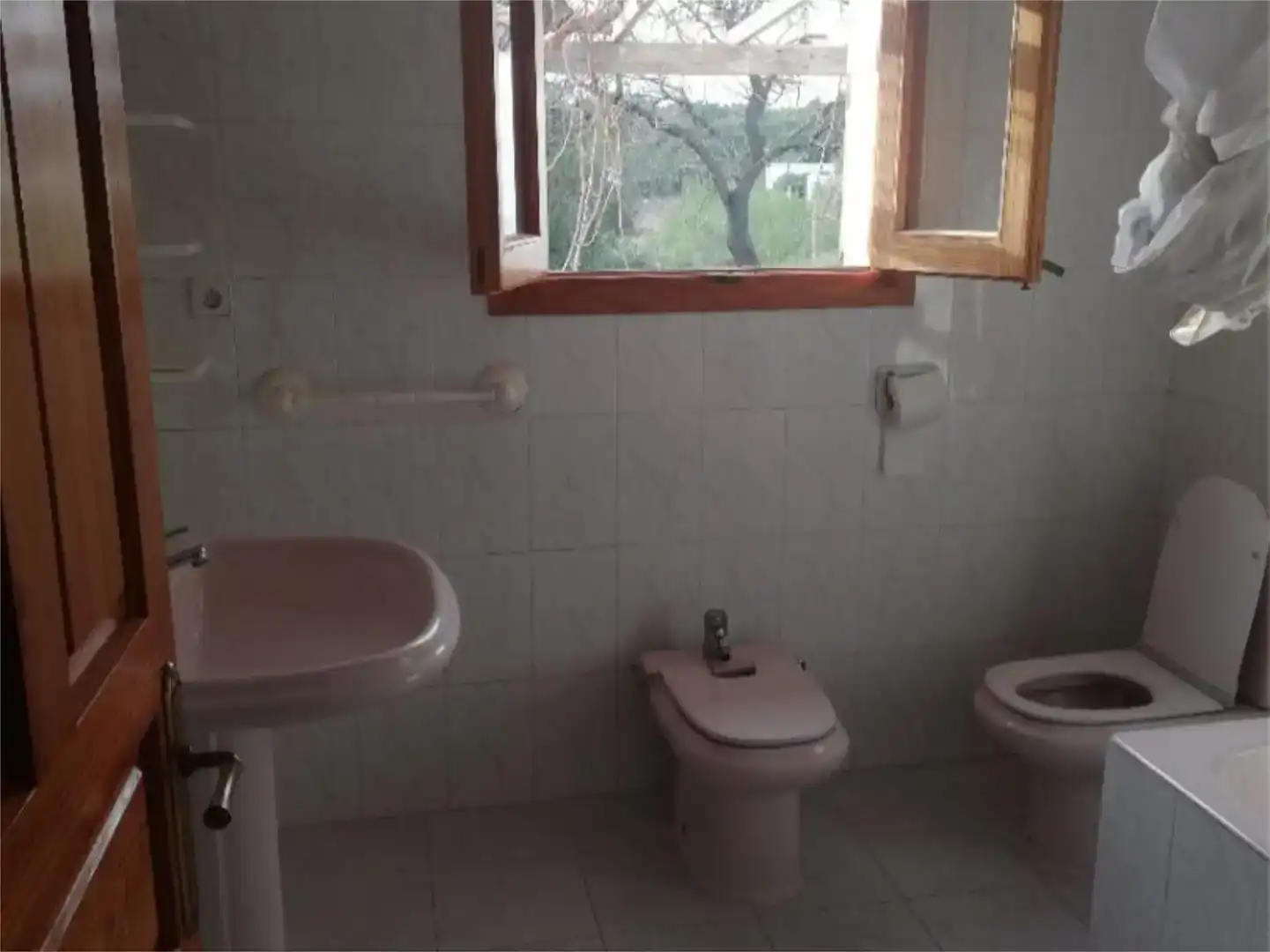 Bathroom of Country homes for share in Calvià  with Private garden and Balcony