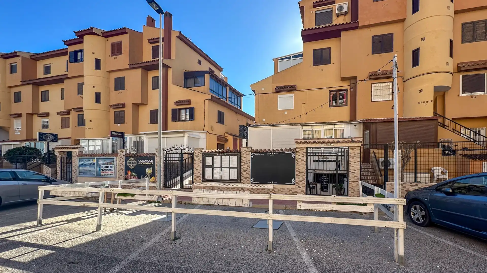 Vista exterior de Local en venda en Torrevieja