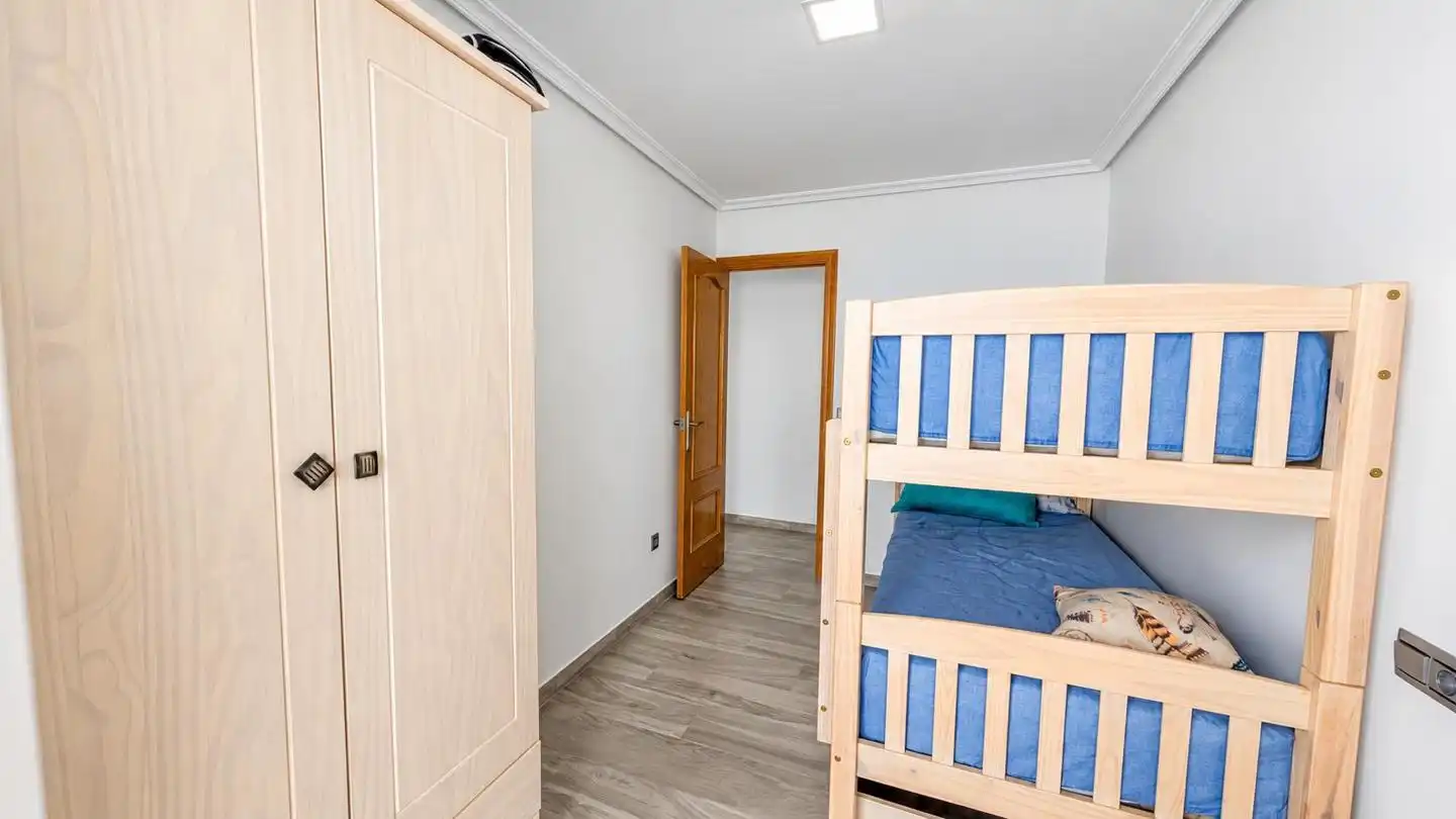 Dormitori de Pis en venda en Santa Pola ciudad