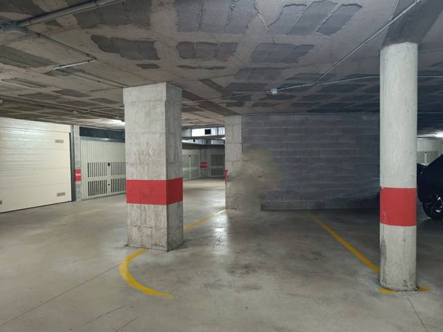 Garaje en Alquiler en Llevant