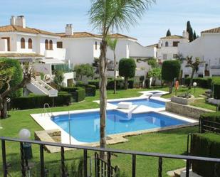 Jardí de Casa adosada en venda en Estepona amb Aire condicionat, Jardí privat i Terrassa