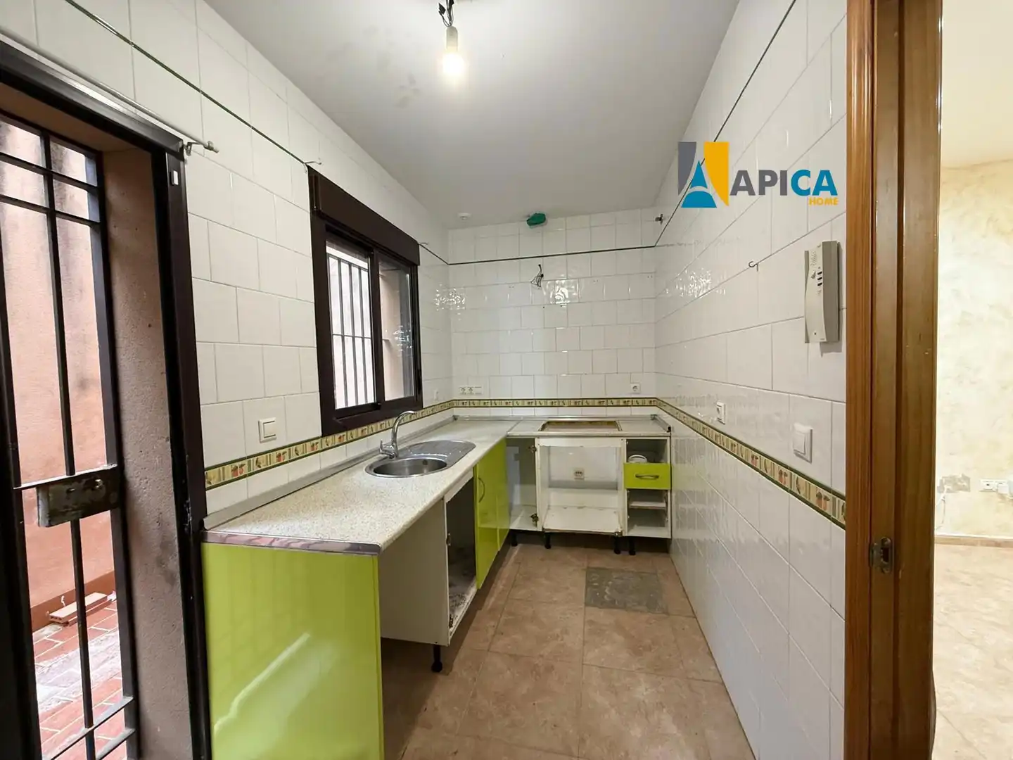 Kitchen of Houses for sale in Chiclana de la Frontera  with Terrace