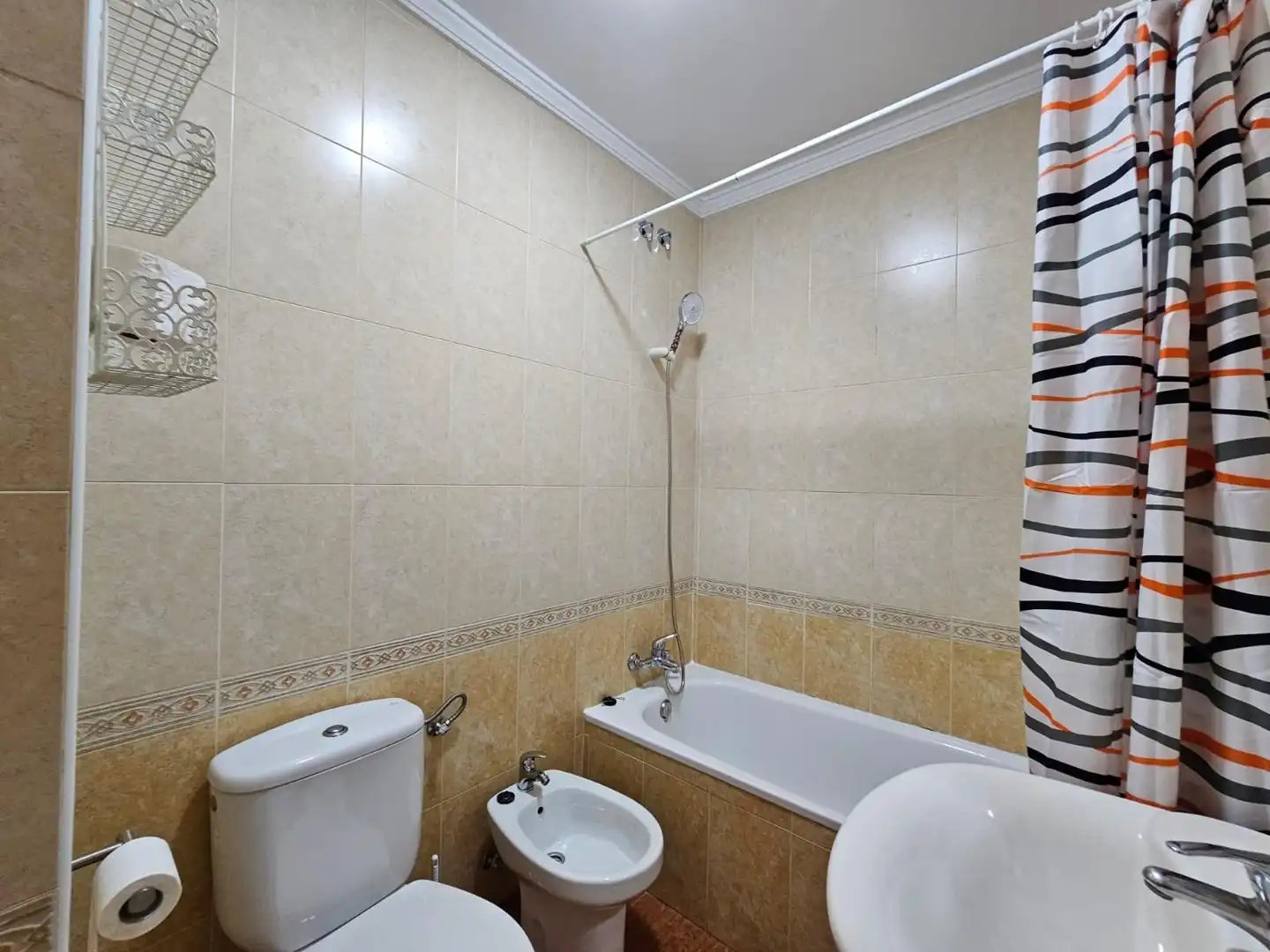 Bathroom of Flat for sale in Laujar de Andarax  with Terrace, Furnished and Balcony