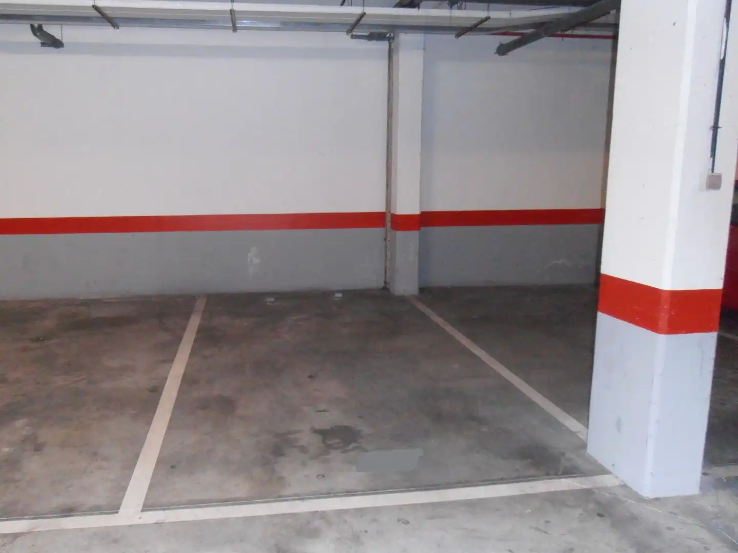 Parking of Garage for rent in  Madrid Capital  with Alarm
