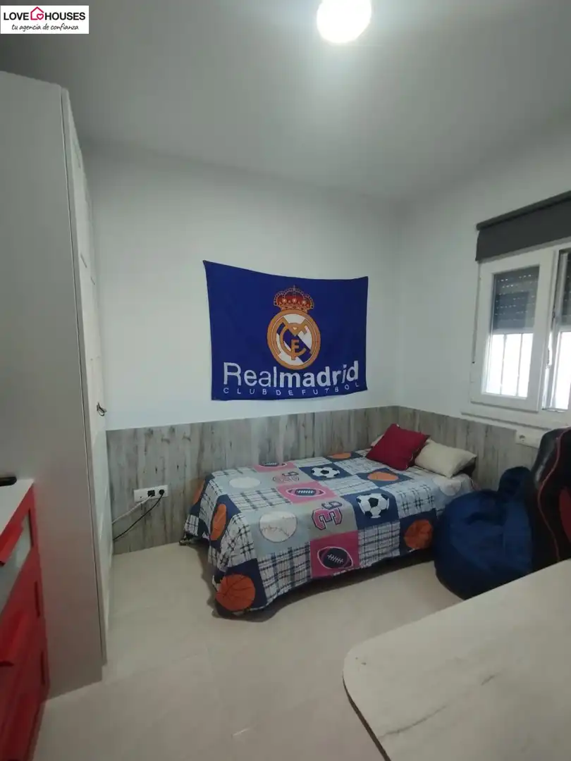 Chalet con piscina en venta en Pelagatos - Pago del Humo, imagen 29