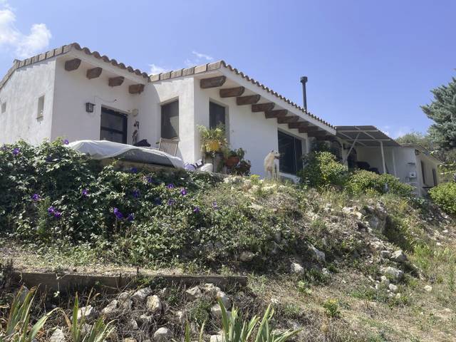 Casa-chalet en Venta en Benifato