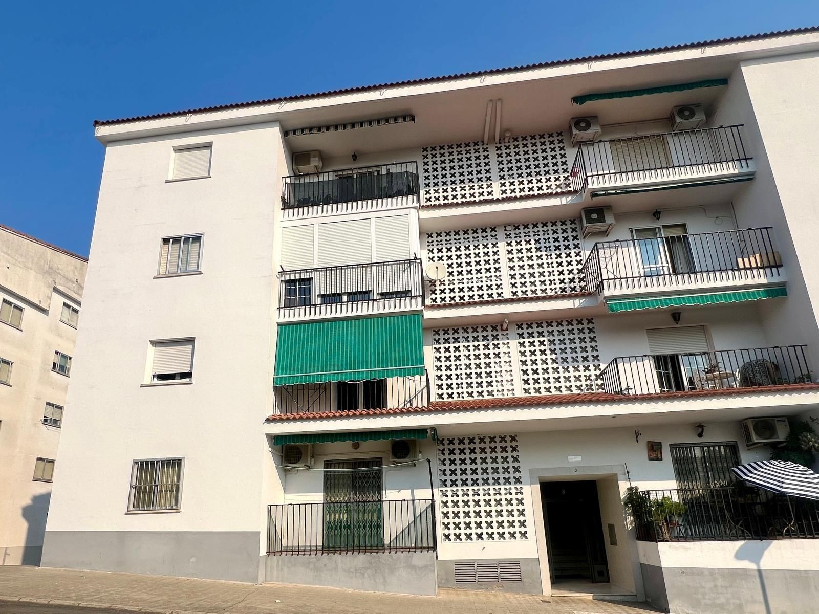 Exterior view of Flat for sale in Plasencia  with Air Conditioner, Heating and Terrace