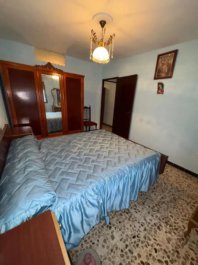 Bedroom of Houses for sale in Morón de la Frontera