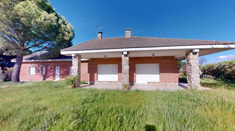 Photo 4 of Houses for sale in Calle Olivo, 36, Pedrezuela, Madrid