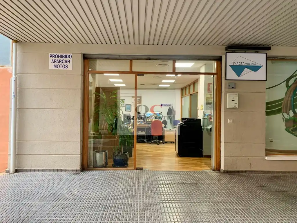 Local comercial en venda a Calle Hilanderas, imagen 3