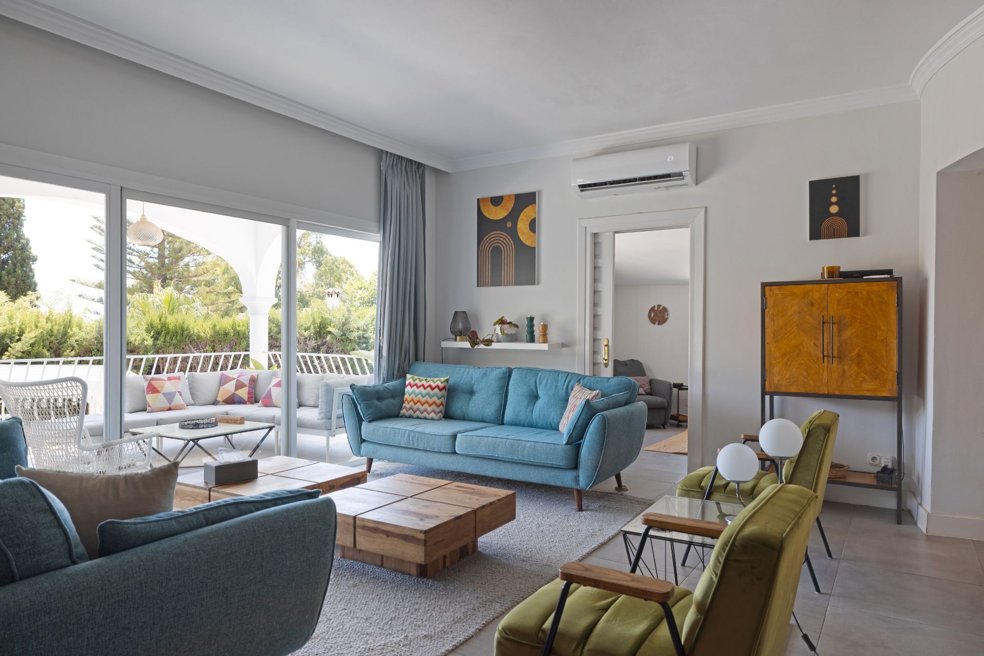 Living room of House or chalet for sale in Marbella  with Air Conditioner, Heating and Private garden
