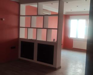 Flat for sale in Iniesta  with Air Conditioner and Terrace