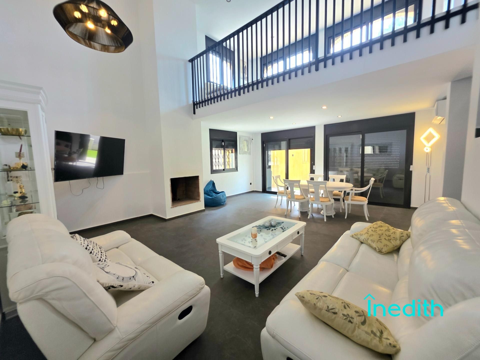 Living room of House or chalet for sale in Calafell  with Air Conditioner, Heating and Terrace