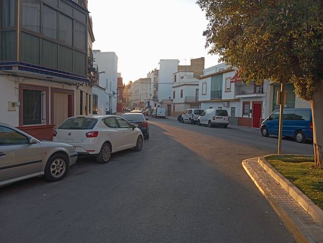 Casa-chalet en Venta en Calle Matilde Casanova en La Algaba