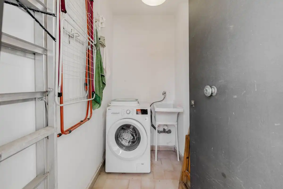 Adossat amb piscina en venda a Callejón Sánchez de Castro, imagen 36