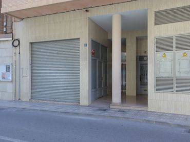 Business premises to rent in C/ ALCOI,
