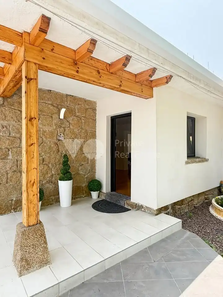Houses for sale in Villanueva de la Cañada  with Air Conditioner, Heating and Private garden