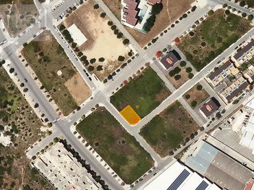 Terrenos y solares en venta en PERONELLA D'ARAGO 
 EL VENDRELL (TARRAGONA)