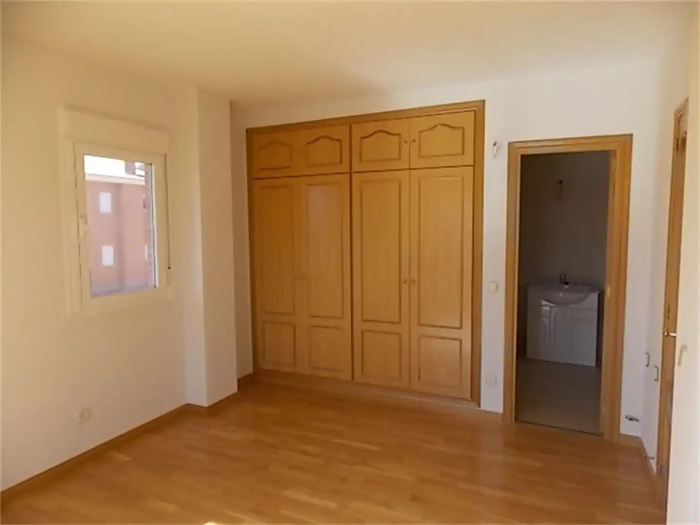 Houses for sale in Calle Pablo Neruda, 6, Miraflores de la Sierra