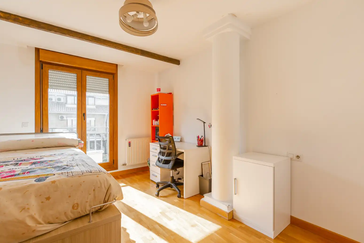 Bedroom of Detached homes for sale in Berrioplano / Berriobeiti  with Heating, Terrace and Furnished