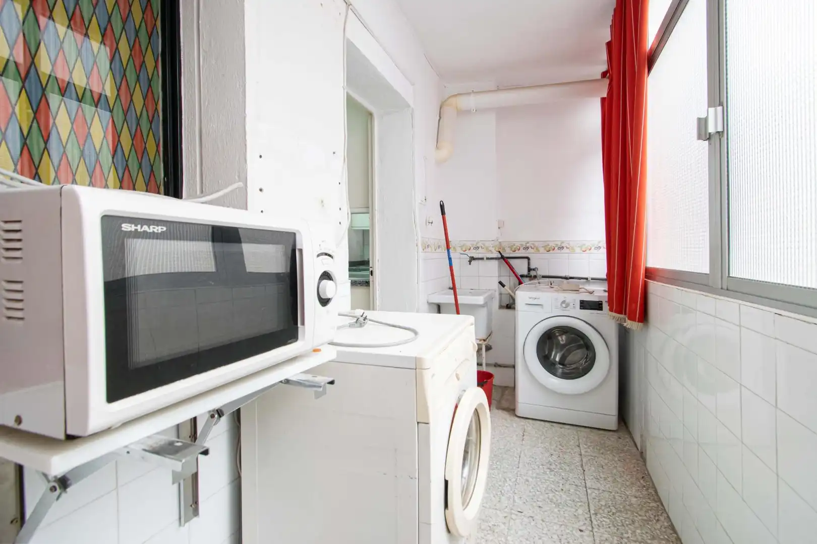 Cuina de Pis en venda en Sevilla amb Terrassa