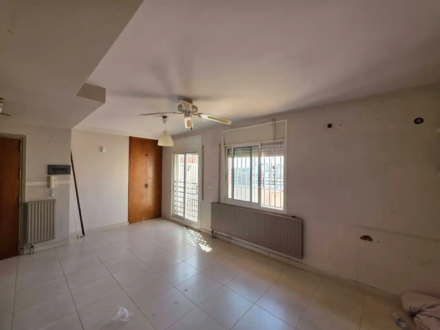 Living room of Attic for sale in Reus