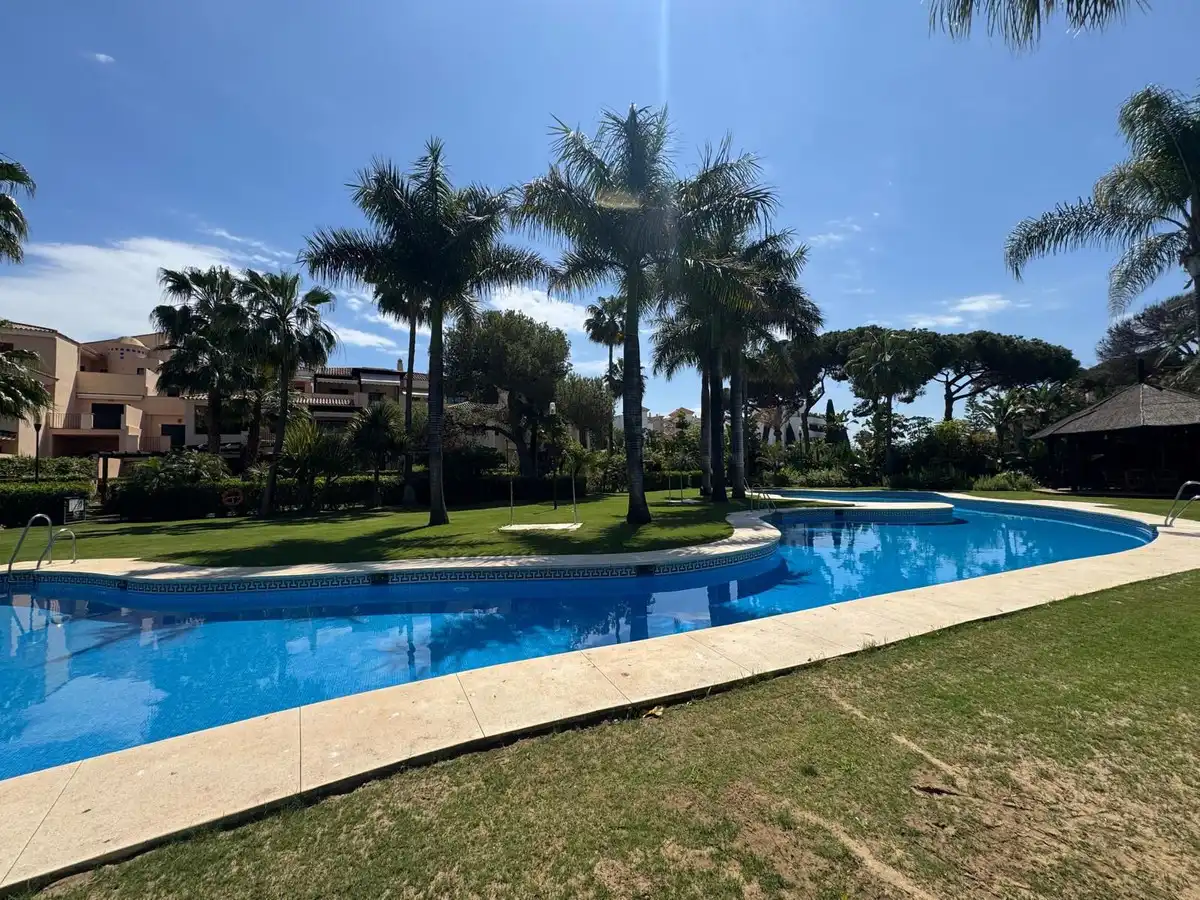 Wohnung mit Aufzug zum Verkauf in Nueva Andalucía, imagen 22