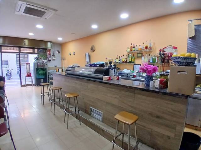 Local comercial en Venta en Sanfeliu