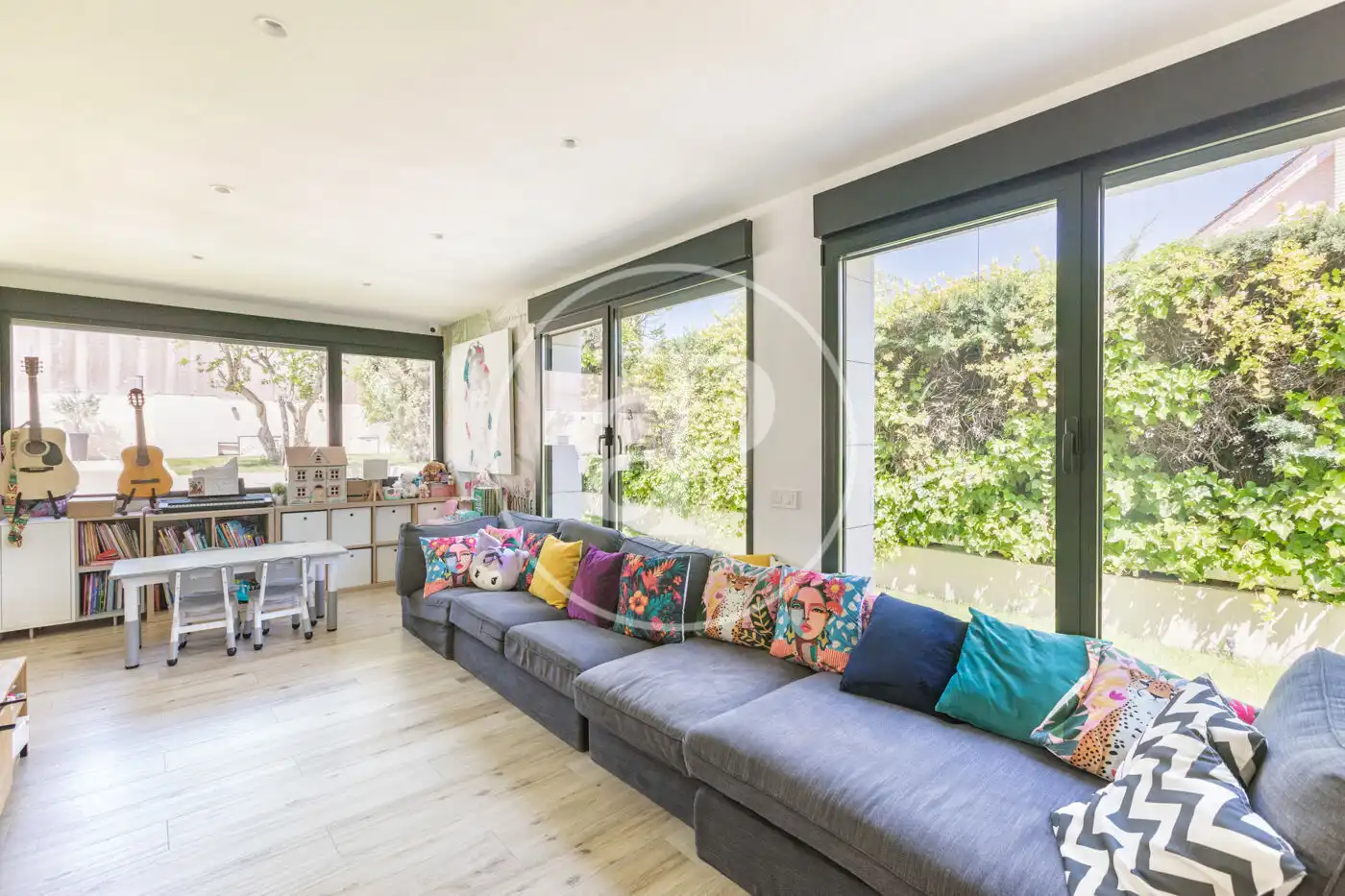Wohnzimmer von Haus oder Chalet zum Verkauf in Pozuelo de Alarcón mit Klimaanlage, Heizung und Privatgarten
