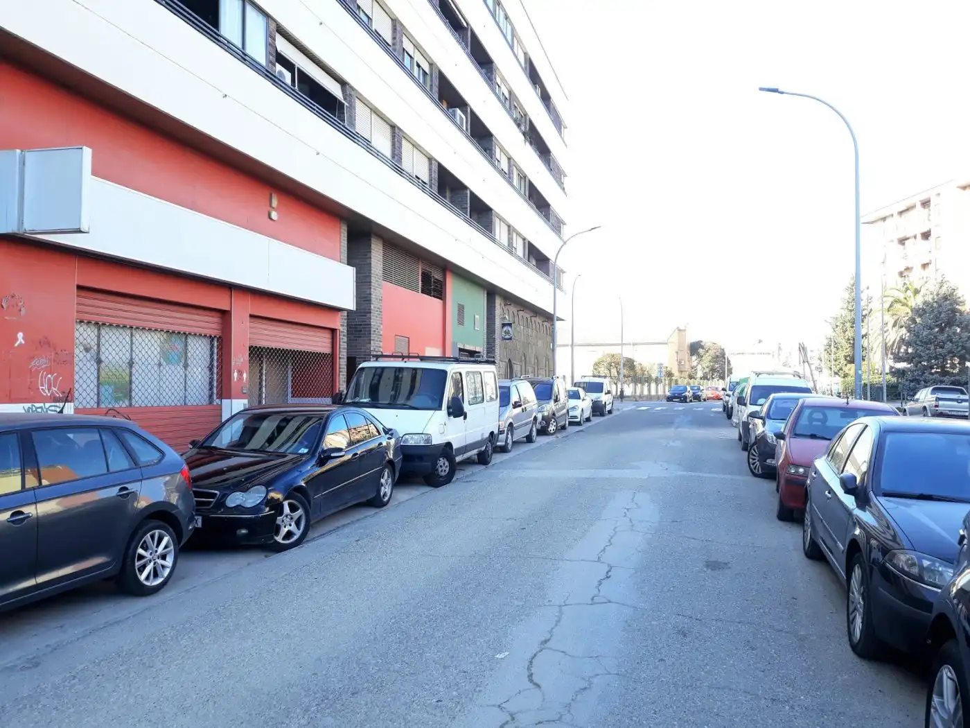Aparcament de Local de lloguer en Huesca